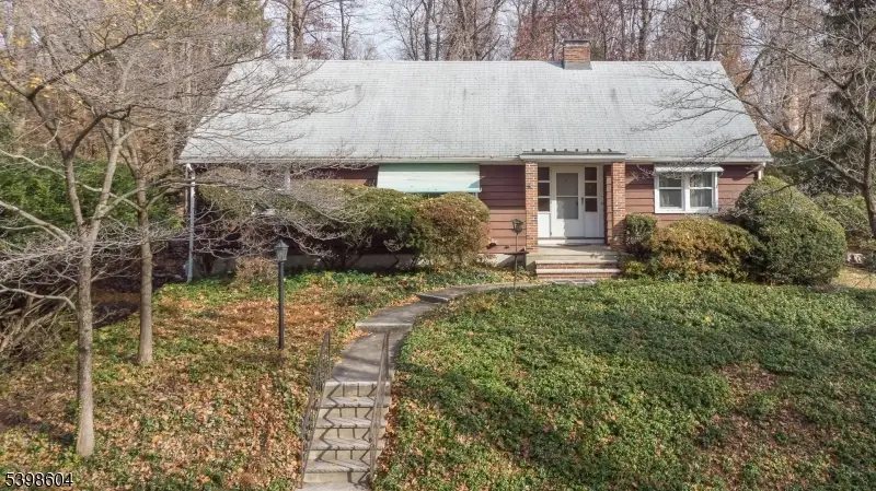 1621 Terrill Rd, Scotch Plains, NJ 07076 - Image #3