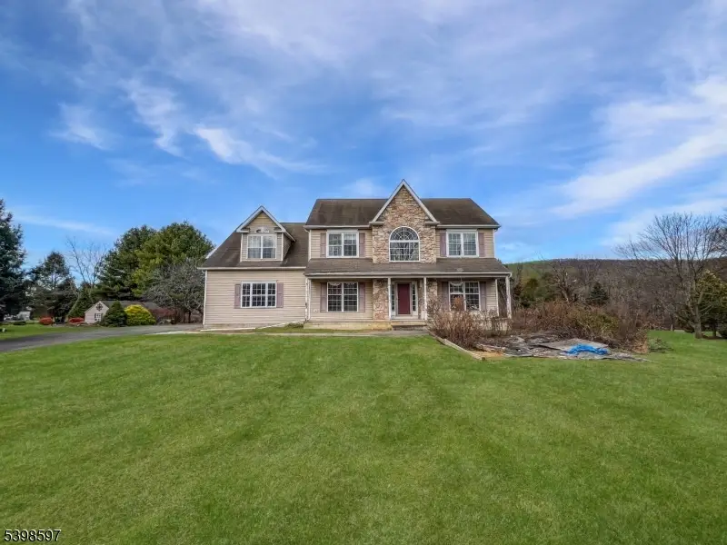 3 Pohat Ct, Franklin, NJ 07882 - Image #1