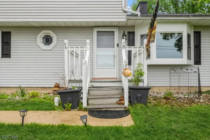 8 Mill Brook Road, Broadway, NJ 07882 - Image #3