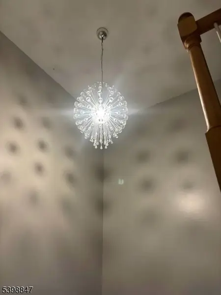 284 Rainbow Way, Lopatcong, NJ 08865 - Image #2