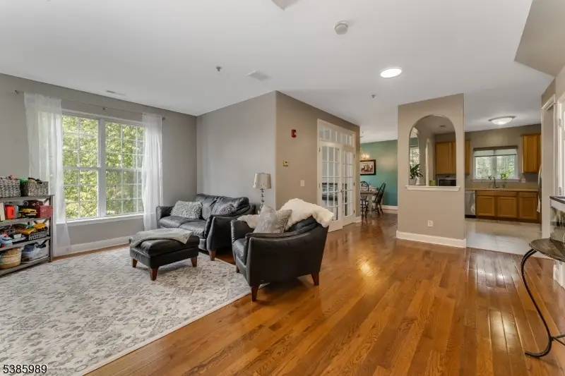 284 Rainbow Way, Lopatcong, NJ 08865 - Image #3