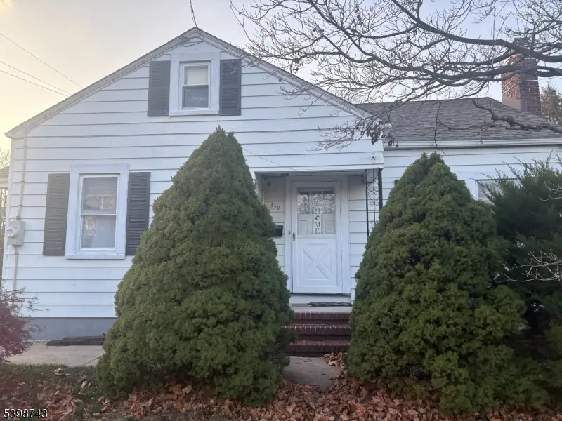 339 N 8th Ave, Manville, NJ 08835 - Image #1