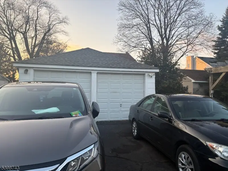 339 N 8th Ave, Manville, NJ 08835 - Image #2