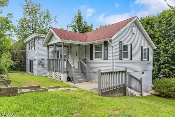 67 Nolans Point Rd, Jefferson Twp., NJ 07849