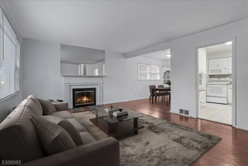 340 Livingston Ave, New Providence, NJ 07974 - Image #2