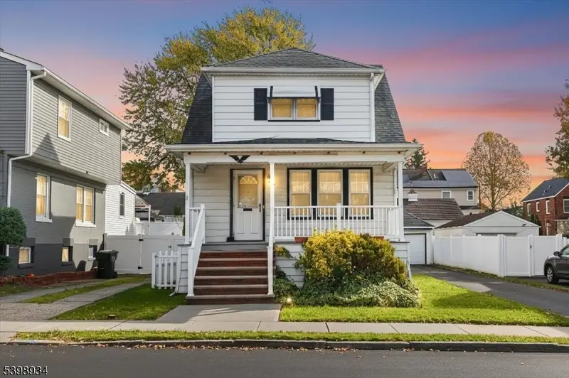 40 Ling St, Fords, NJ 08863 - Image #1