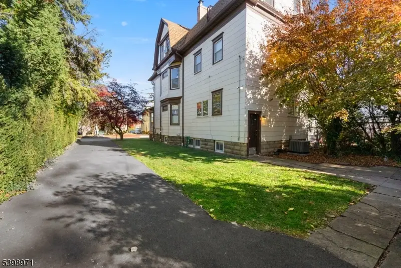 10 14almira Street, Bloomfield, NJ 07003 - Image #2