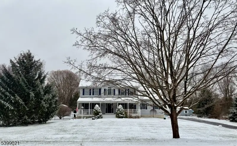 12 Patricia Ln, Lafayette, NJ 07848 - Image #1