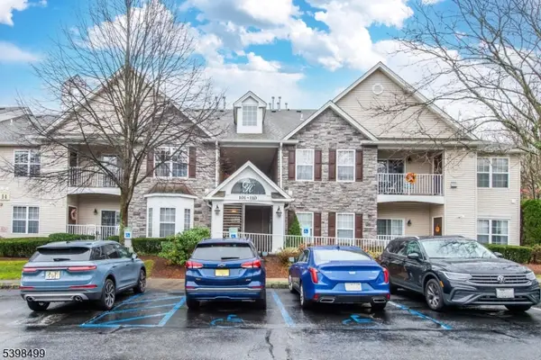 104 Barrister Dr, Butler Boro, NJ 07405