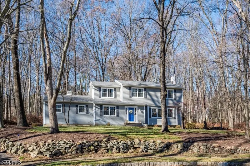 9 Shadetree Pl, Washington, NJ 07853 - Image #2