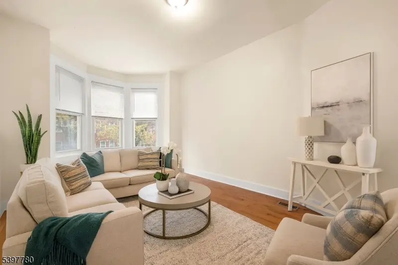 108 N 13th St, Newark, NJ 07107 - Image #3