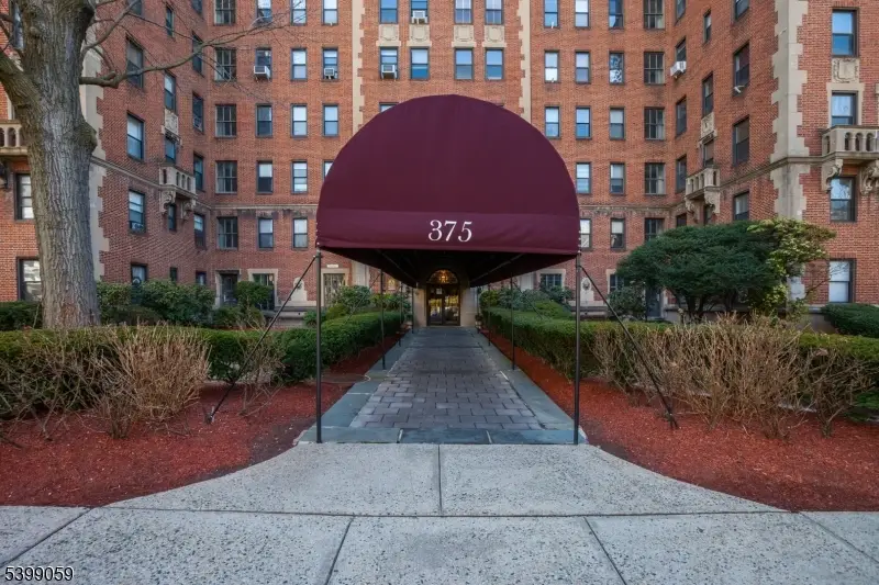 363-377 Mt Prospect Ave #2AW, Newark, NJ 07104 - Image #1