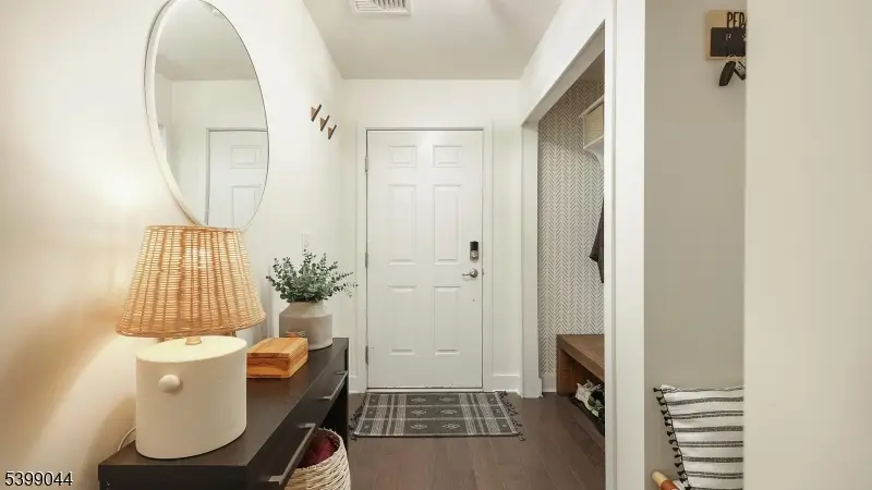 305 Saratoga Ct, Branchburg, NJ 08876 - Image #3