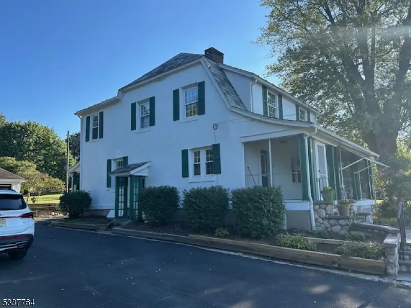 33 Maple Rd, Franklin, NJ 07416 - Image #2