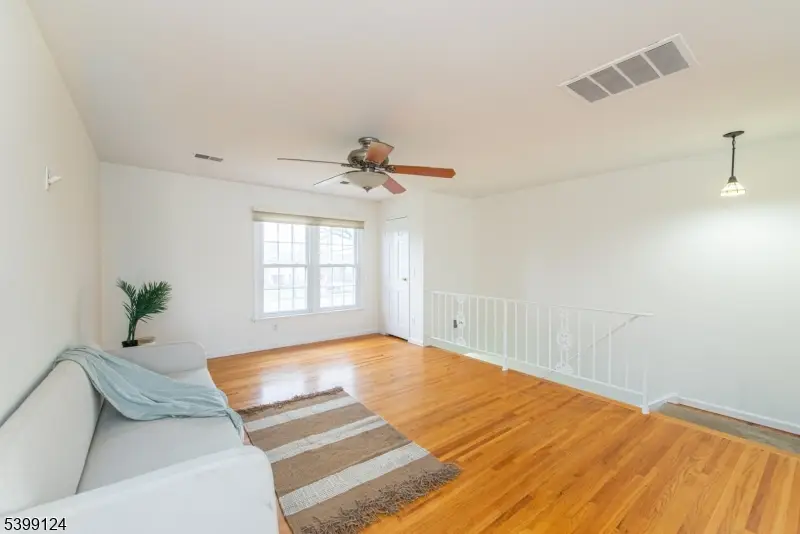 1154 Lake Ave, Clark, NJ 07066 - Image #2