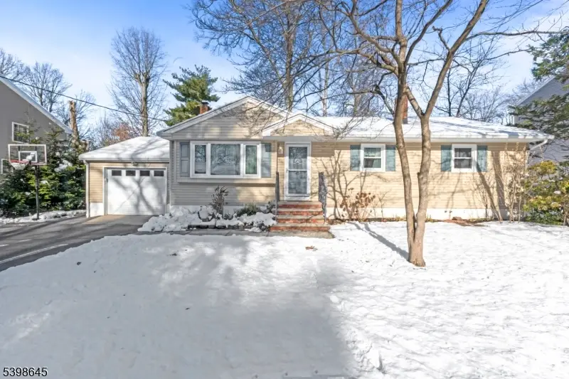 49 Goodluck St, Edison, NJ 08820 - Image #1