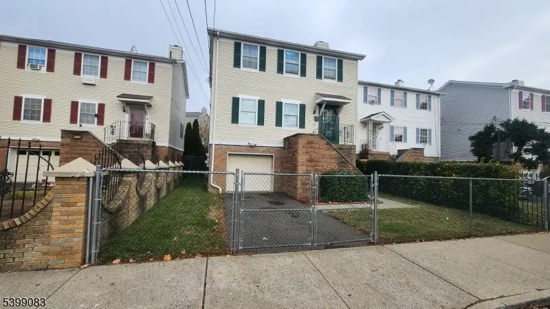 79 Crane St, Newark, NJ 07104 - Image #1