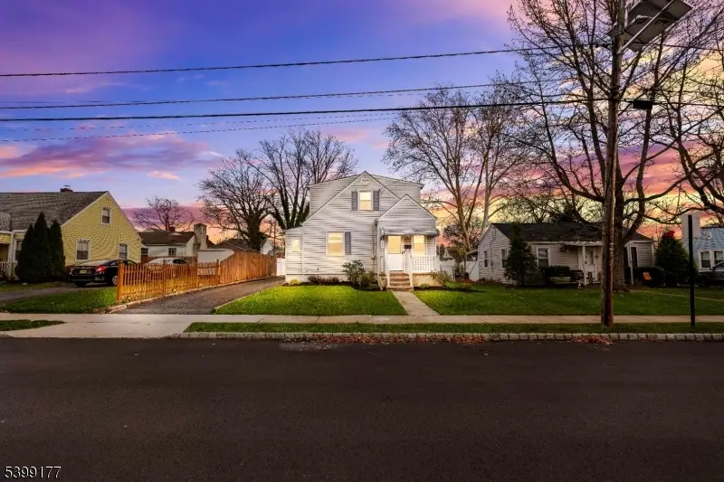 126 N Richards Ave, Somerville, NJ 08876 - Image #2