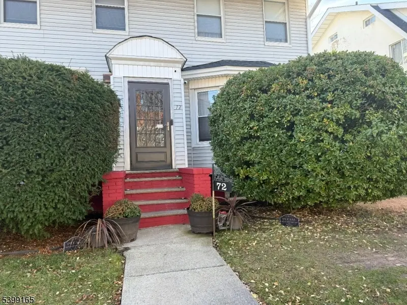 70 Girard Pl, Newark, NJ 07108 - Image #2