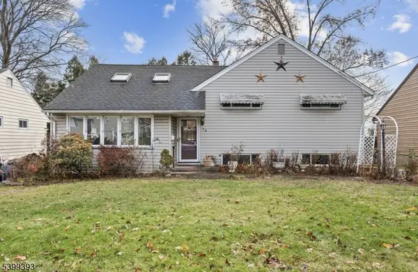 29 Lennon Pl, Clifton City, NJ 07013