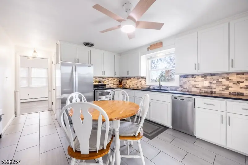 55 Robbins Rd, Branchburg, NJ 08876 - Image #3