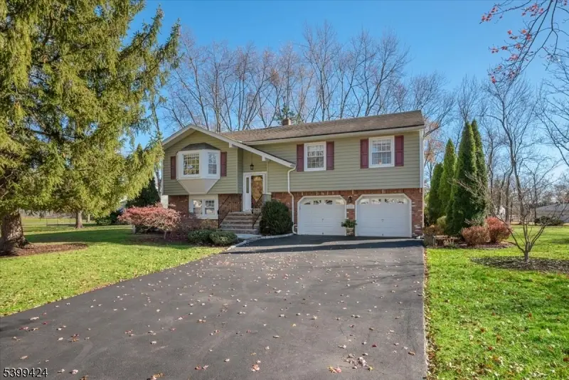 18 Woodhaven Rd, Parsippany, NJ 07054 - Image #2