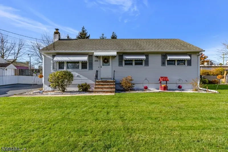 820 Nelson Pl, Piscataway, NJ 08854 - Image #1