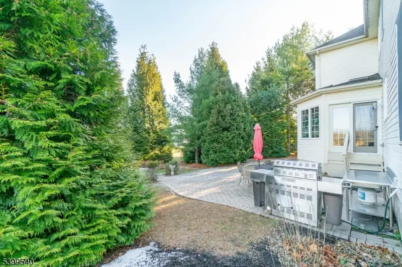 20 Riddle Court, Asbury, NJ 08802 - Image #3