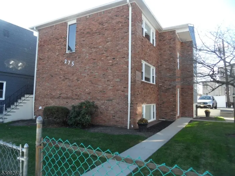 275 Rhode Island Ave, East Orange, NJ 07018 - Image #3