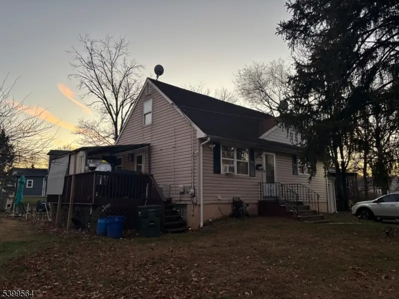 52 Hawthorne Dr, Franklin Township, NJ 08873 - Image #3