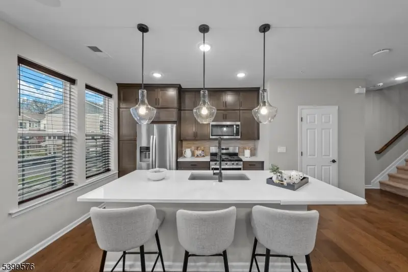 4 Sadie Cir #4204, Union, NJ 07083 - Image #3