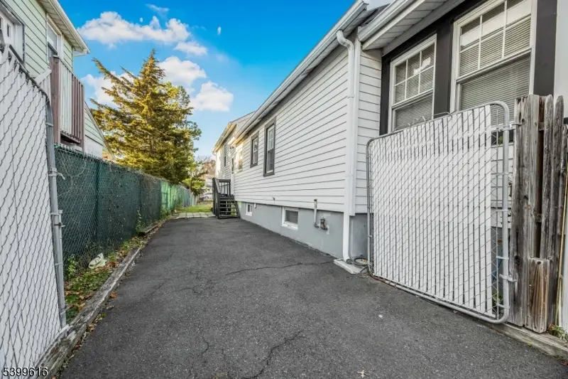 1123 E 3rd St, Plainfield, NJ 07062 - Image #3