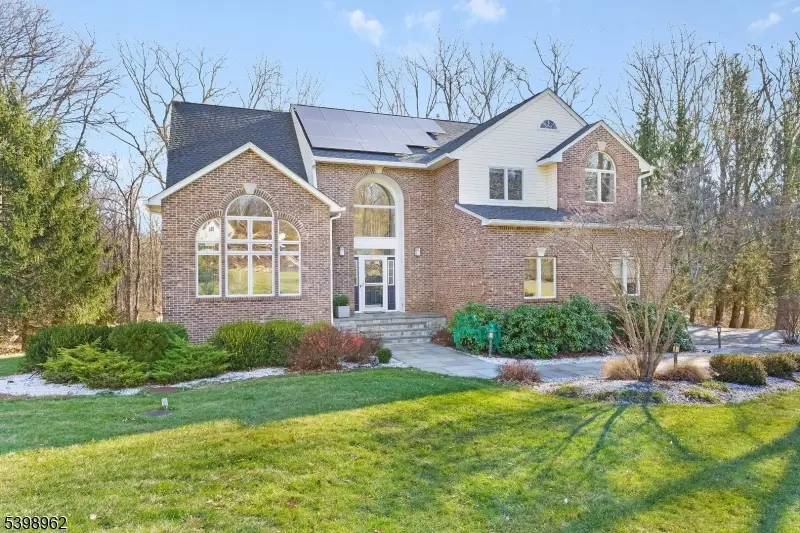 1 Colby Farm Rd, Chester Township, NJ 07930 - Image #2
