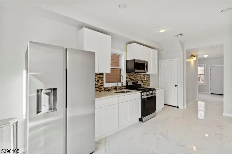 858 Lyons Ave, Irvington, NJ 07111 - #2