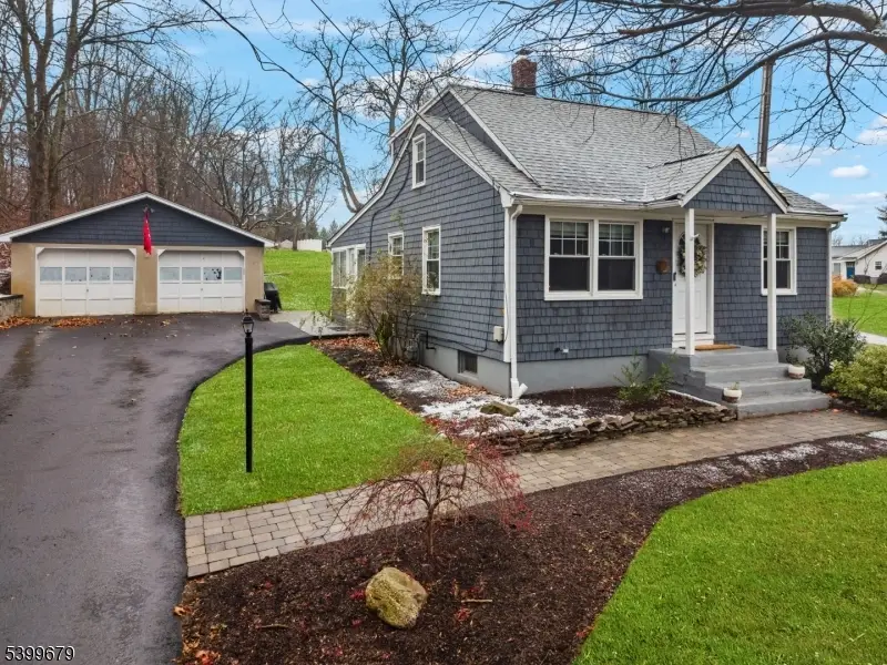 62 Smith Rd, Denville, NJ 07834 - Image #2