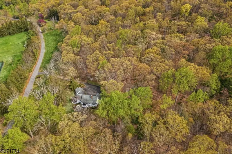 50 Hidden Valley Rd, Far Hills, NJ 07931 - Image #3