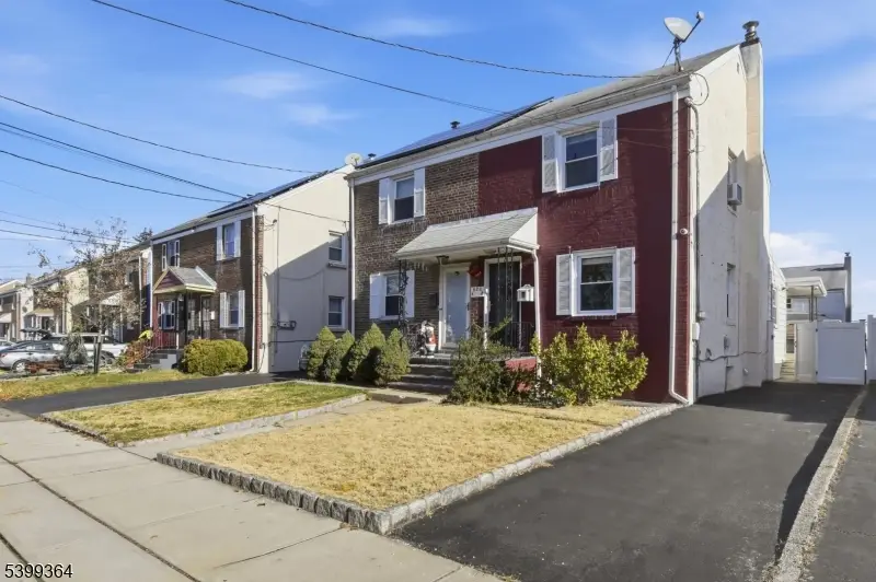 622B Clarkson Ave, Elizabeth, NJ 07202 - Image #2