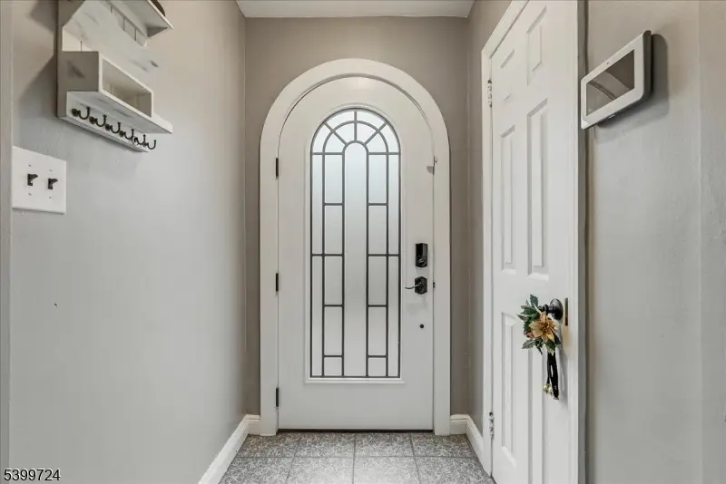 206 Milltown Rd, East Brunswick, NJ 08816 - Image #2