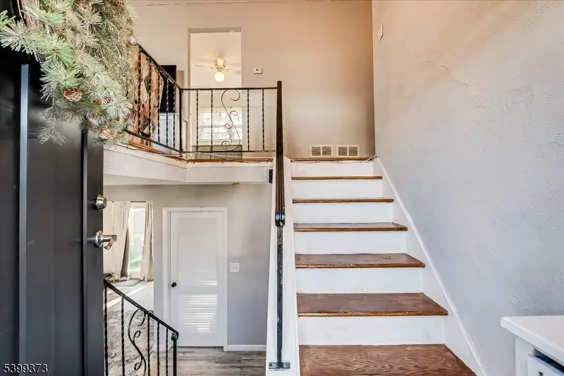 221 Phillips Rd, Franklin Township, NJ 08873 - Image #3