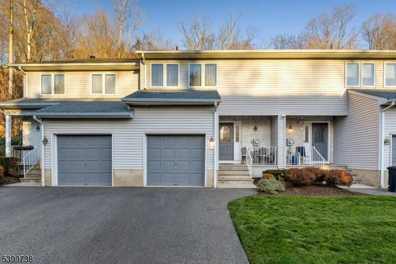 6 Hanson Pl, Wayne, NJ 07470 - Image #3