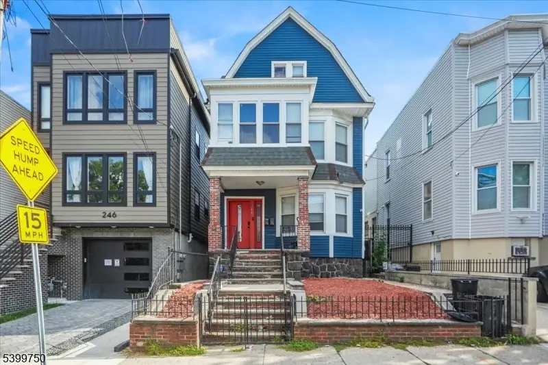 244 Clinton Ave, Jersey City, NJ 07304 - #1