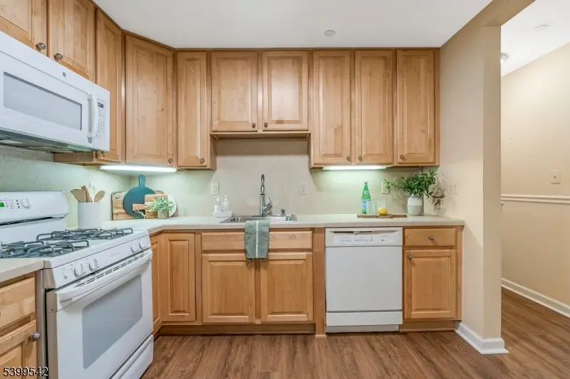 110 Barrister Dr #110, Butler, NJ 07405 - Image #3