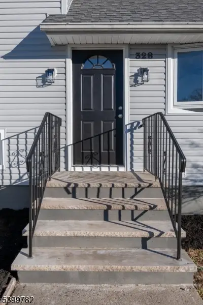 328 Ralph St, East Franklin, NJ 08873 - Image #3