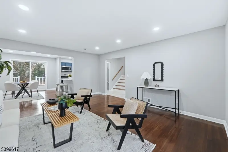 15 Carol Pl, Brookdale, NJ 07003 - Image #3