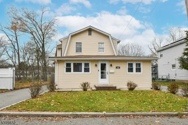 32 Grove St, Wanaque, NJ 07465 - Image #2