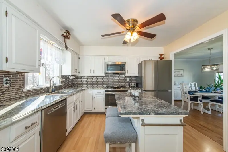 12 Sunset Dr, Wharton, NJ 07885 - Image #2