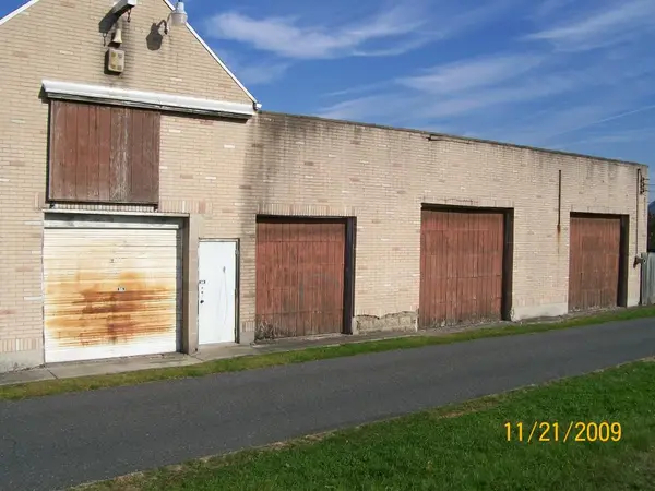 55 Seymour Ave, Newark City, NJ 07108