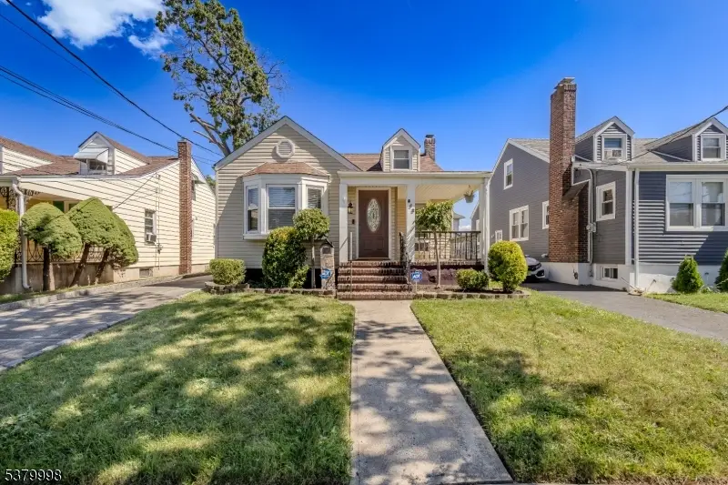 842 Erudo St, Linden, NJ 07036 - Image #1