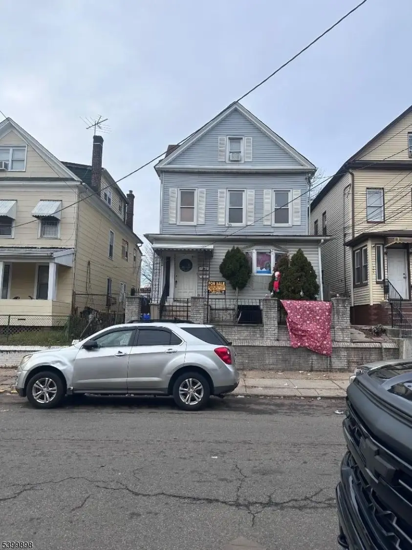 152 Jacques St, Elizabeth, NJ 07201 - Image #1