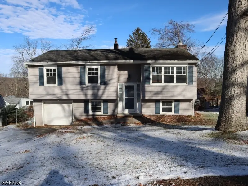 167 Marne Rd, Hopatcong, NJ 07843 - Image #2